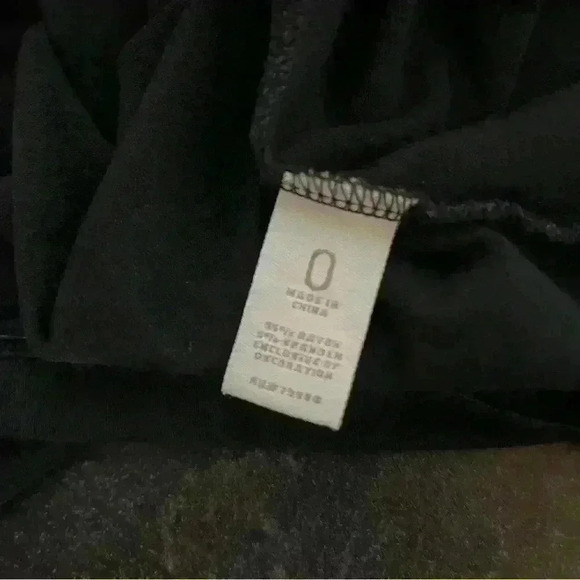 Chico’s womens embellished Beaded Mesh crew neck blouse short sleeve black sz 0 - Picture 7 of 8